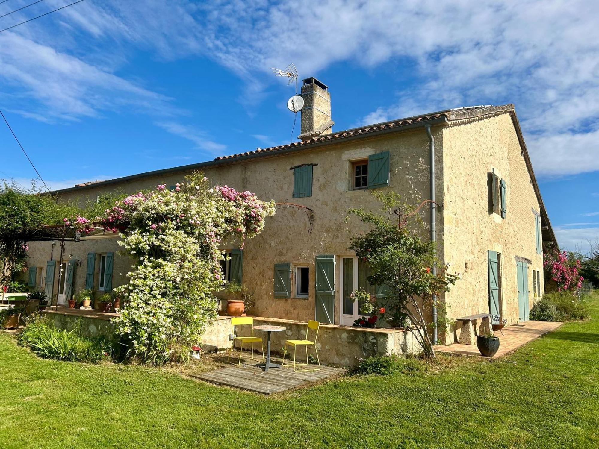 Ferme Renovee 6 Chambres, Vue Sur Lac Et Piscine Castet-Arrouy Exteriér fotografie